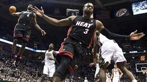 湖人遭遇三连败，媒体专家纷纷点评，徐静雨批评东契奇称赞詹姆斯